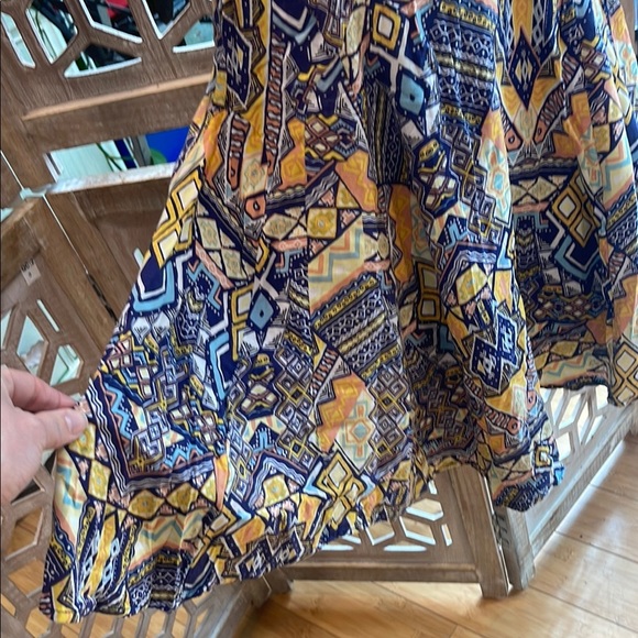 Geometric Patterned Halter Back Skater dress - Picture 6 of 7